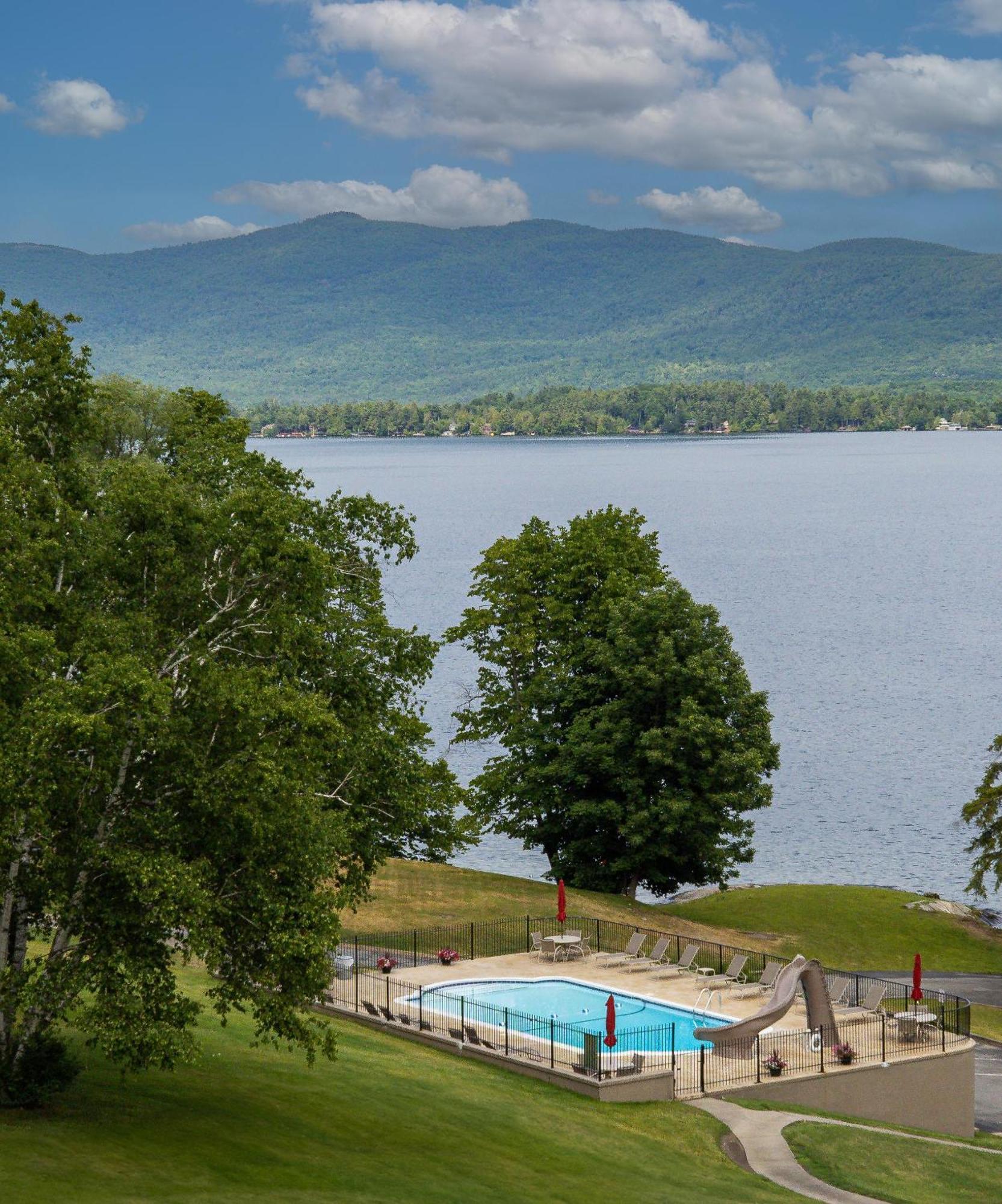 The Inn At Erlowest Lake George Exteriör bild